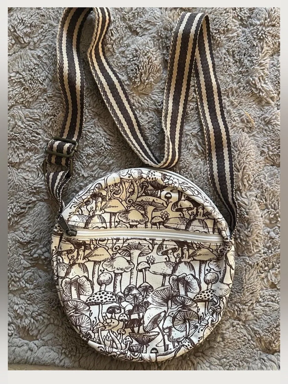 Canvas Round Crossbody Bag with Botanical Mushroom Print - Beige/Brown